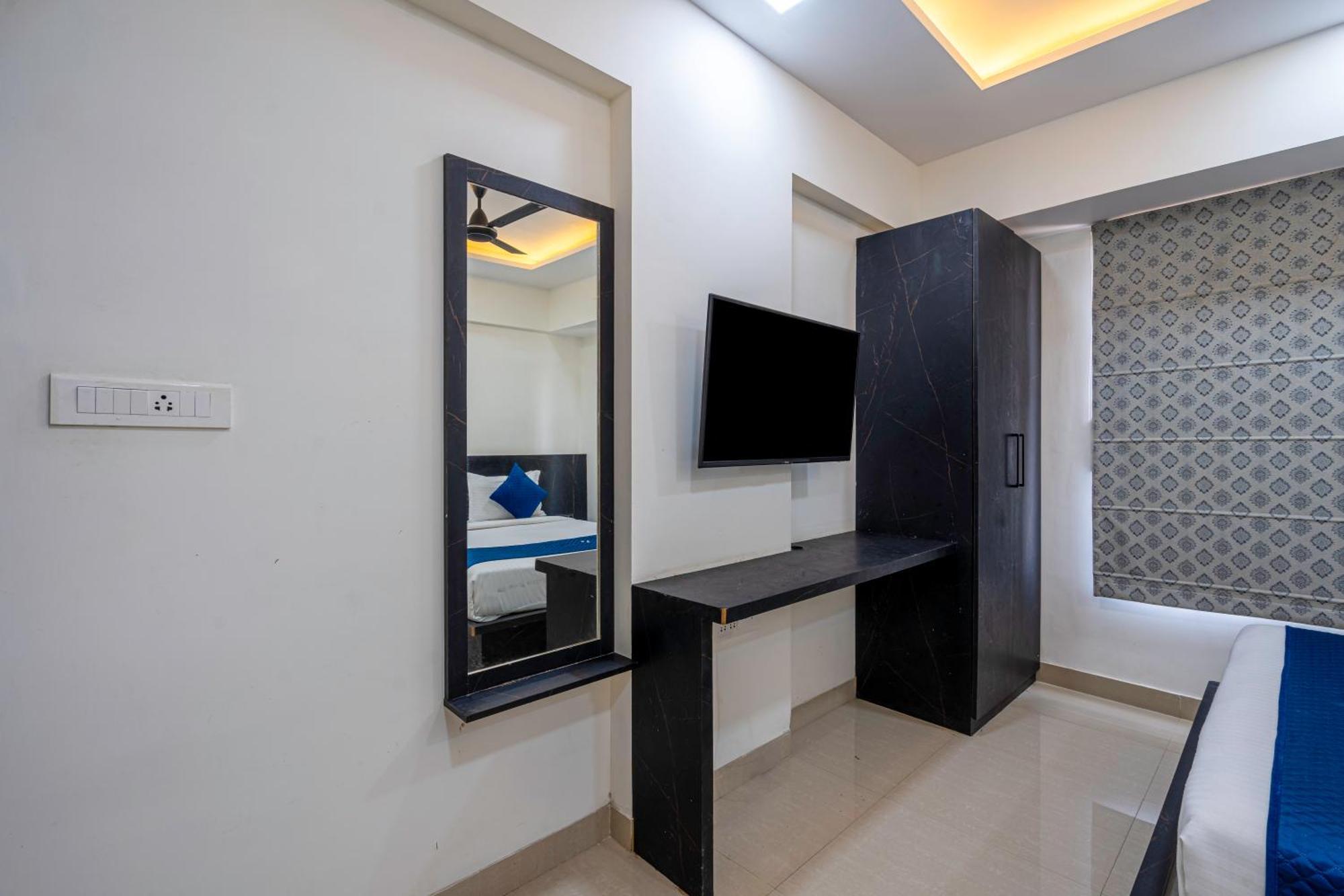 Staybird - Silver Oak, An Hotel, Kharadi 3* Pune